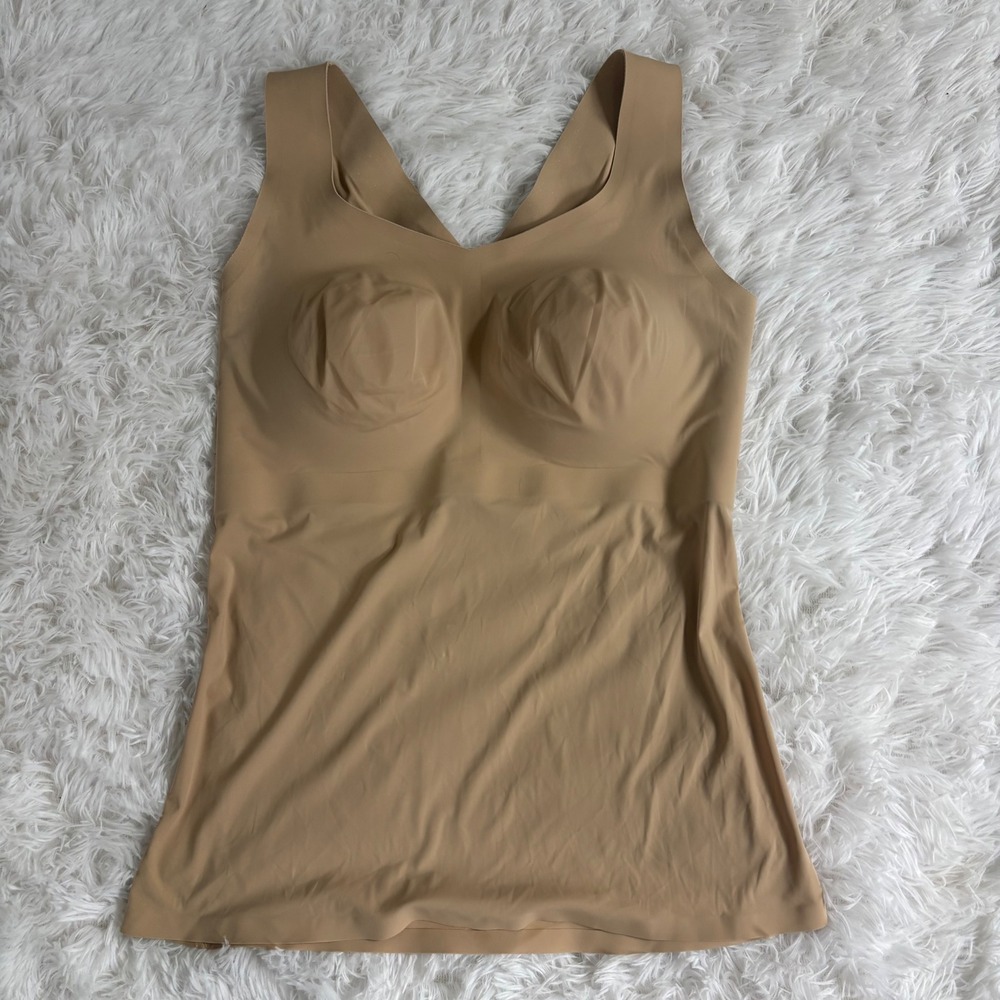 Evelyn & Bobbie Defy Bra Tank Top XL Nude Beige Seamless Wireless Shaping Cami